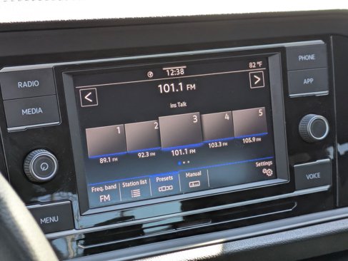Used 2020 Volkswagen Jetta S image 19