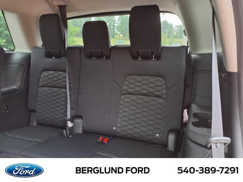 Used 2022 Nissan Pathfinder SV image 35
