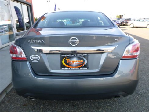 Used 2015 Nissan Altima 2.5 S w/ Power Driver Seat Package image 17