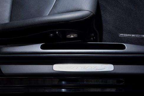 Used 2010 Porsche 911 Carrera S image 25