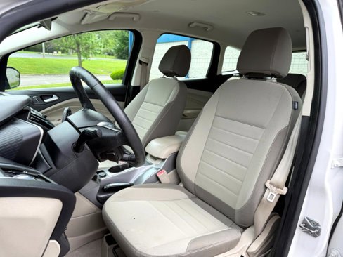 Used 2013 Ford C-MAX SE image 15