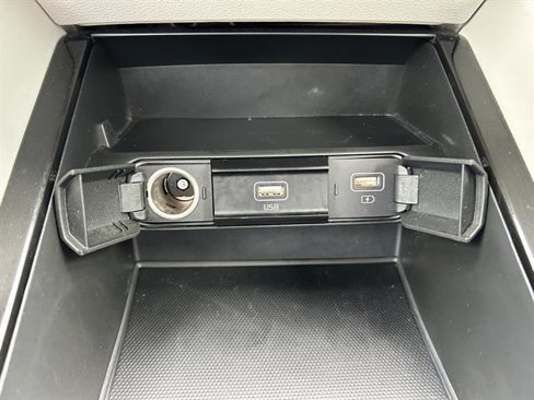 Used 2020 Kia Telluride S w/ S 8 Passenger Seating Package image 22