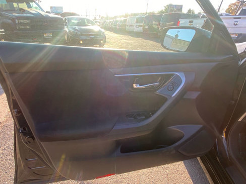 Used 2013 Nissan Altima 2.5 S image 10