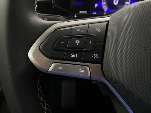 New 2025 Volkswagen Taos S image 14