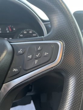 Used 2023 Chevrolet Malibu LT image 24