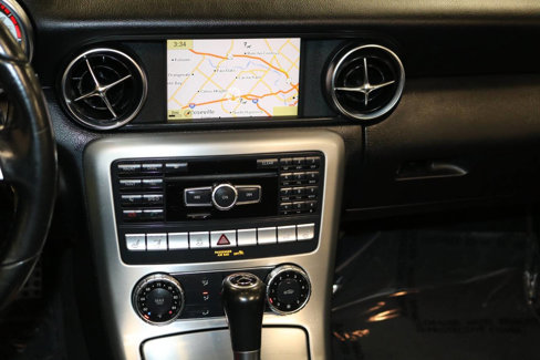 Used 2012 Mercedes-Benz SLK 350 image 32