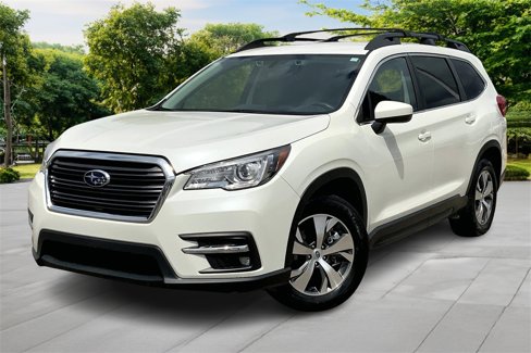 Used 2021 Subaru Ascent Premium image 1