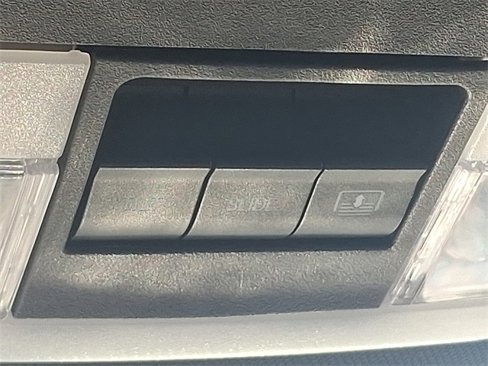 Used 2019 Ford Explorer XLT w/ Equipment Group 202A image 29