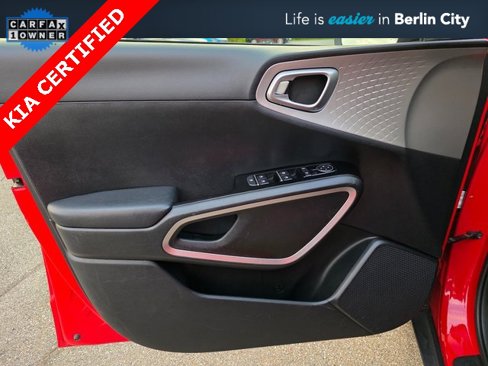 Certified 2023 Kia Soul LX w/ LX Technology Package image 23