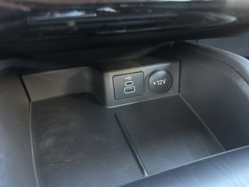 New 2025 Ford Escape SE image 32