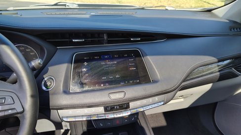 Used 2019 Cadillac XT4 Premium Luxury w/ Cold Weather Package image 19