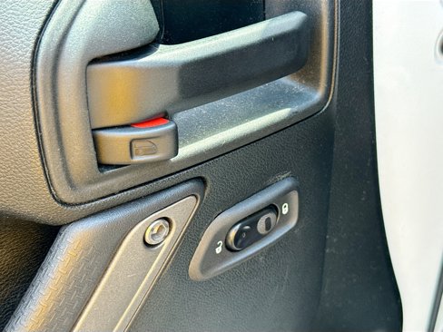 Used 2018 Jeep Wrangler Unlimited Sport S image 10