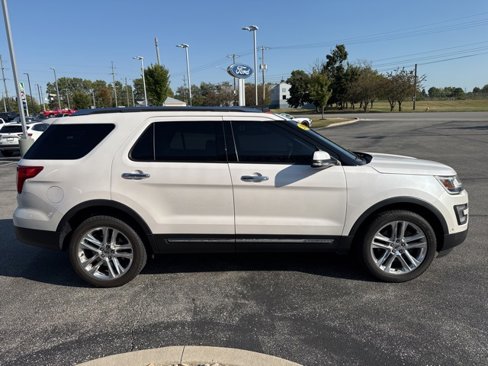 Used 2017 Ford Explorer Limited w/ Equipment Group 301A image 5