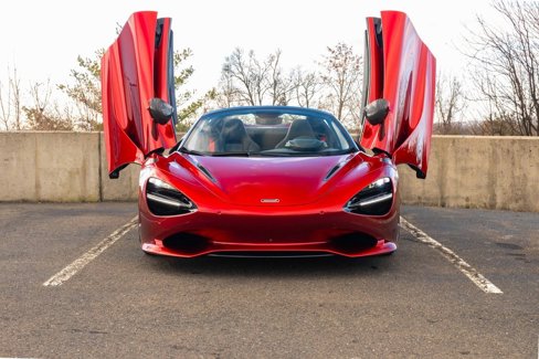 New 2025 McLaren 750S Spider image 20
