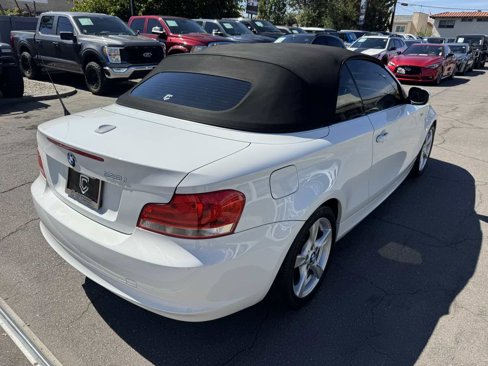 Used 2013 BMW 128i Convertible image 10