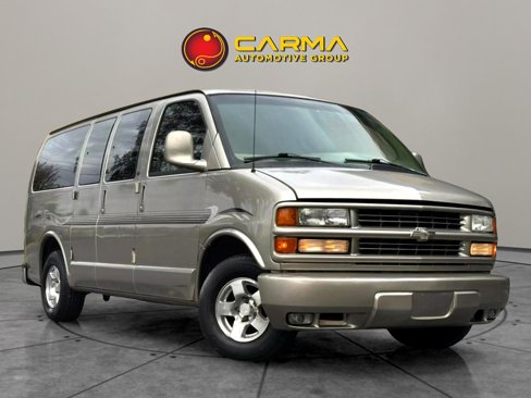 Used 2002 Chevrolet Express 1500 LT image 14