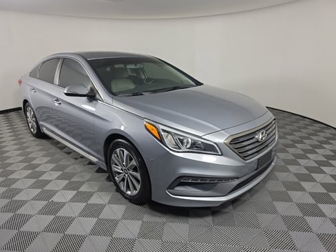 Used 2016 Hyundai Sonata Sport w/ Option Group 03 image 7