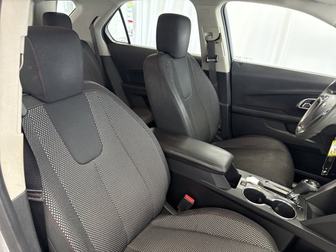 Used 2017 Chevrolet Equinox LS image 12