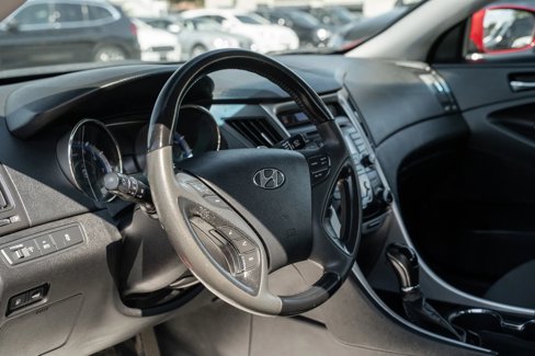 Used 2012 Hyundai Sonata SE image 14