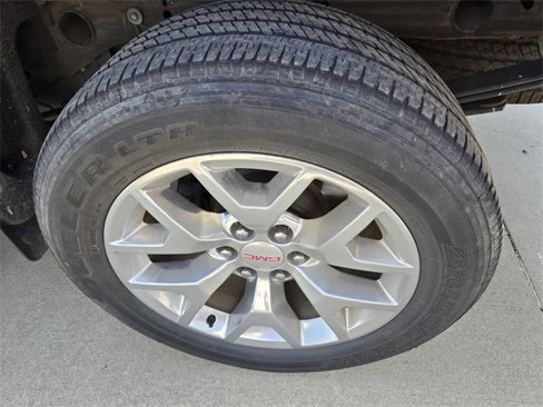 Used 2017 GMC Sierra 1500 SLT w/ SLT Premium Package image 9