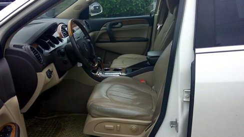 Used 2008 Buick Enclave CXL w/ Entertainment Package #3 image 5