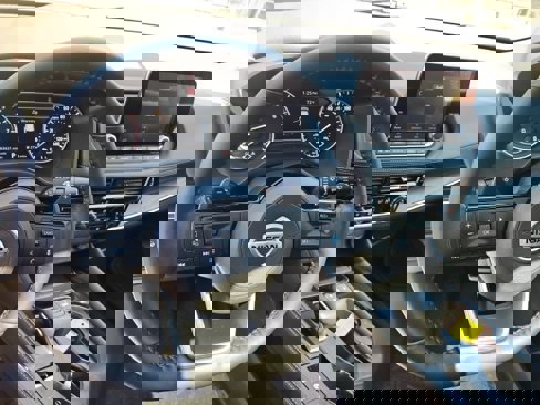 Used 2021 Nissan Rogue SL image 17