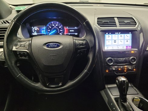 Used 2019 Ford Explorer XLT w/ Equipment Group 201A image 22