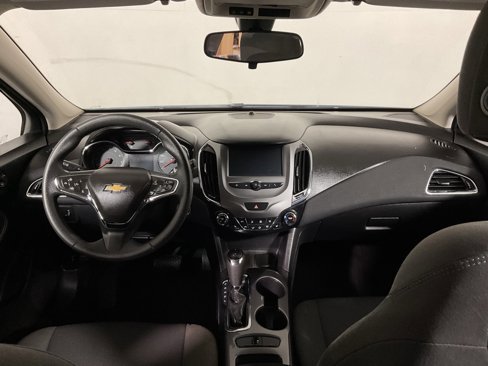 Used 2017 Chevrolet Cruze LT w/ Convenience Package image 17