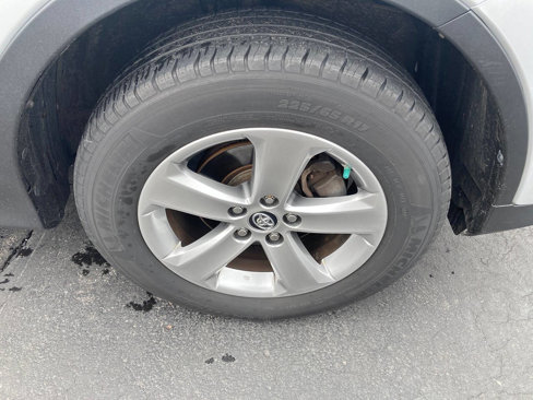 Used 2015 Toyota RAV4 XLE image 46