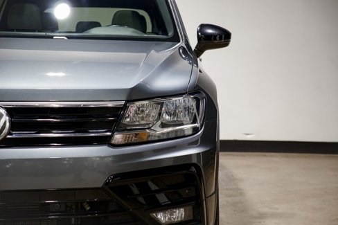 Used 2020 Volkswagen Tiguan SE R-Line image 4