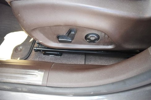 Used 2016 Jeep Renegade Limited image 11