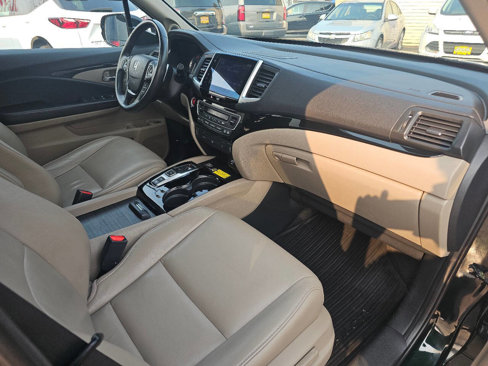 Used 2016 Honda Pilot Touring image 31