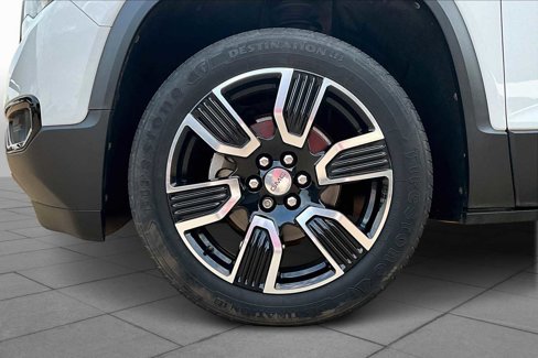 Used 2019 GMC Acadia SLT w/ Black Edition image 10