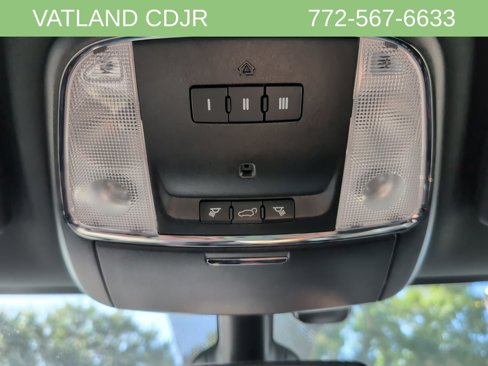 Used 2019 Dodge Durango GT image 31