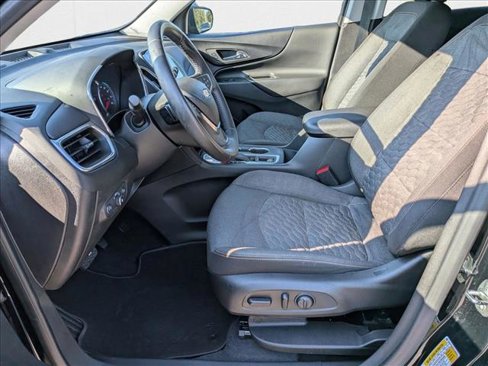 Used 2020 Chevrolet Equinox LT image 16