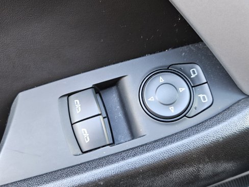 Used 2018 Chevrolet Camaro LT w/ RS Package image 27