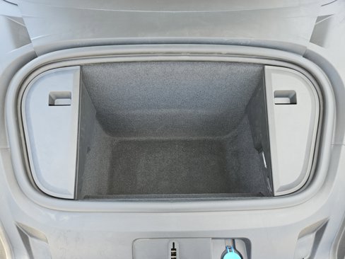 Certified 2022 Porsche Taycan image 30