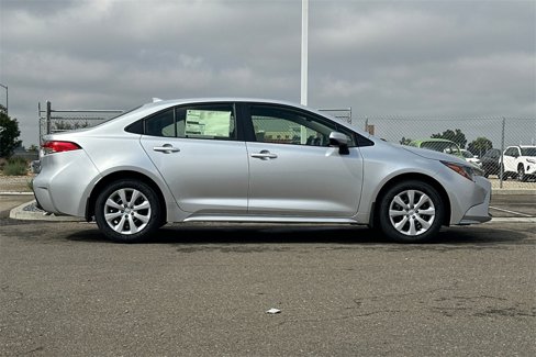 New 2026 Toyota Corolla LE image 3