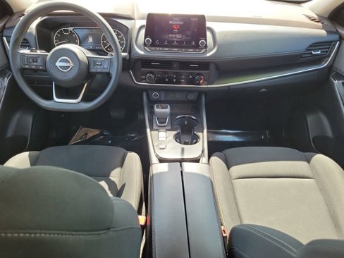 Used 2023 Nissan Rogue S image 16