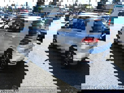 Used 2013 Volkswagen Golf 4-Door image 5