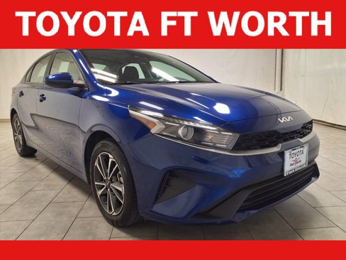 Used 2024 Kia Forte LXS image 1