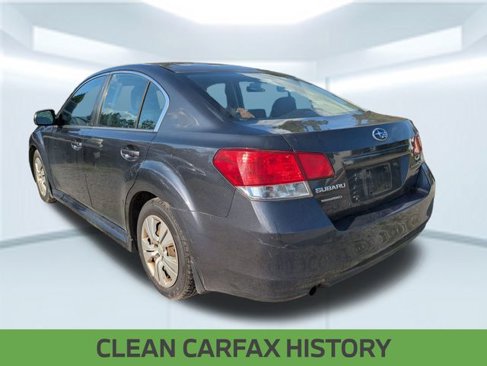 Used 2011 Subaru Legacy 2.5i image 3