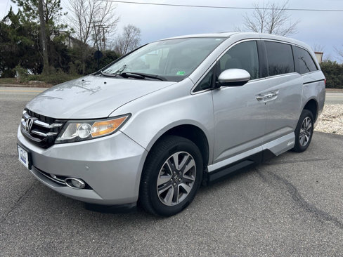 Used 2014 Honda Odyssey Touring image 12