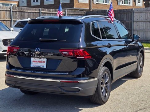 Used 2023 Volkswagen Tiguan SE image 11