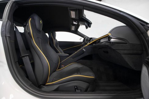 Used 2022 Ferrari Roma image 46