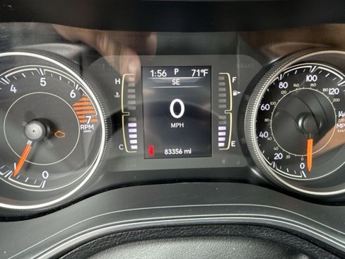 Used 2020 Jeep Cherokee Latitude image 10