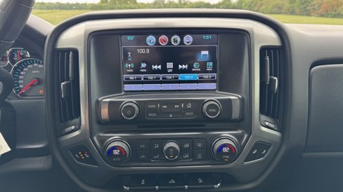 Used 2018 Chevrolet Silverado 1500 LT w/ All Star Edition image 27