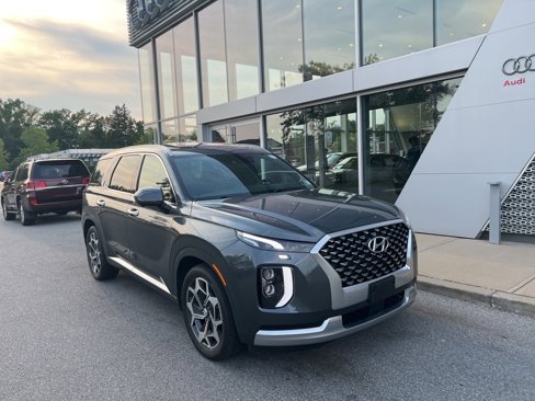 Used 2021 Hyundai Palisade Calligraphy w/ Winter Package image 4