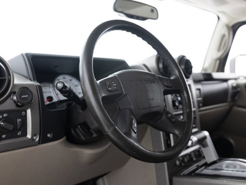 Used 2003 HUMMER H2 w/ Preferred Equipment Group image 23