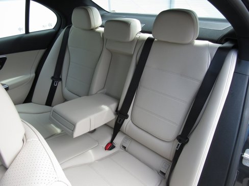 New 2025 Mercedes-Benz C 300 4MATIC Sedan image 17